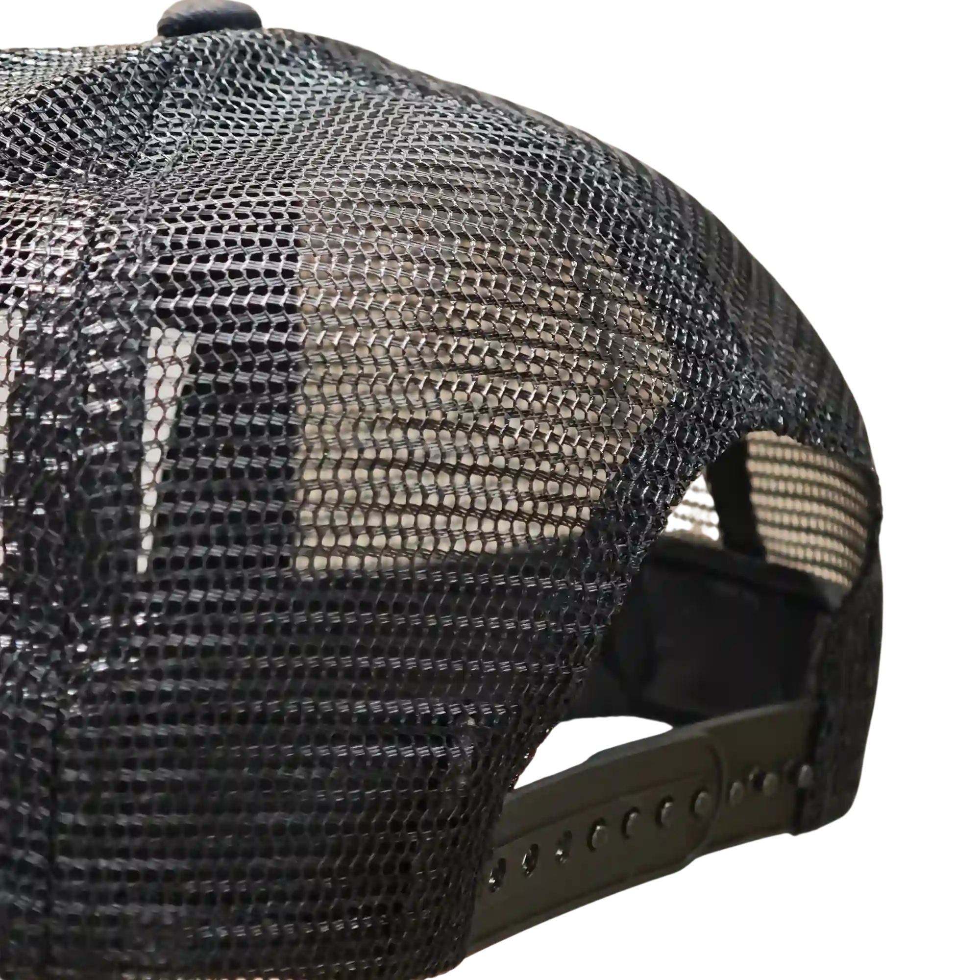 Schwarze THÜROS Trucker Cap mit rotem Flammenlogo